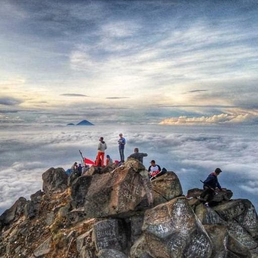 Ascent of Welirang & Arjuno Volcanoes
